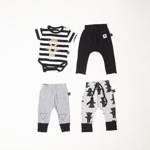 HUXBABY 4 PIECE BUNDLE, 0-3 MONTHS